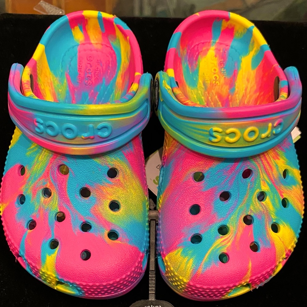 🍭🍡Authentic Tie-dye Crocs🍭🍬 - Picture 1 of 2